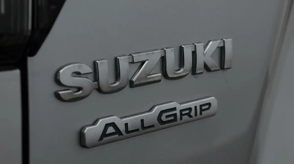 2022-suzuki-s-cross-14-boosterjet-ultra-big-21
