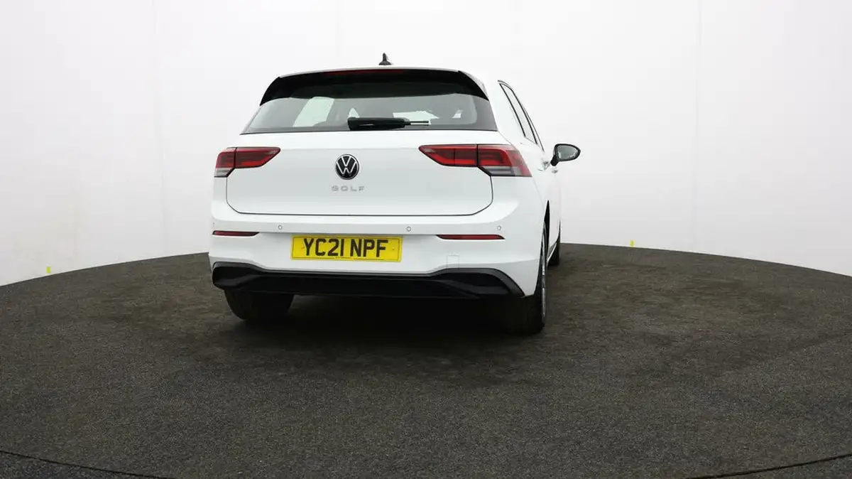 2021-volkswagen-golf-15-tsi-life-130ps-hatchback-big-67