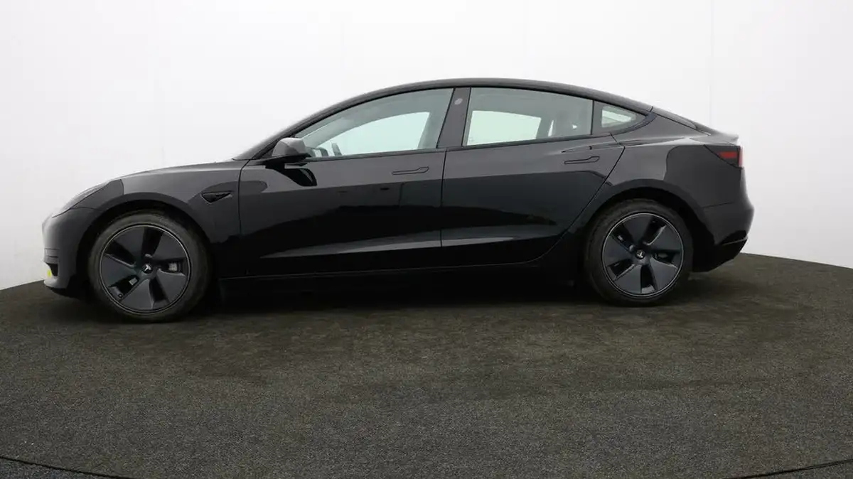 2021-tesla-model-3-e-standard-plus-big-61