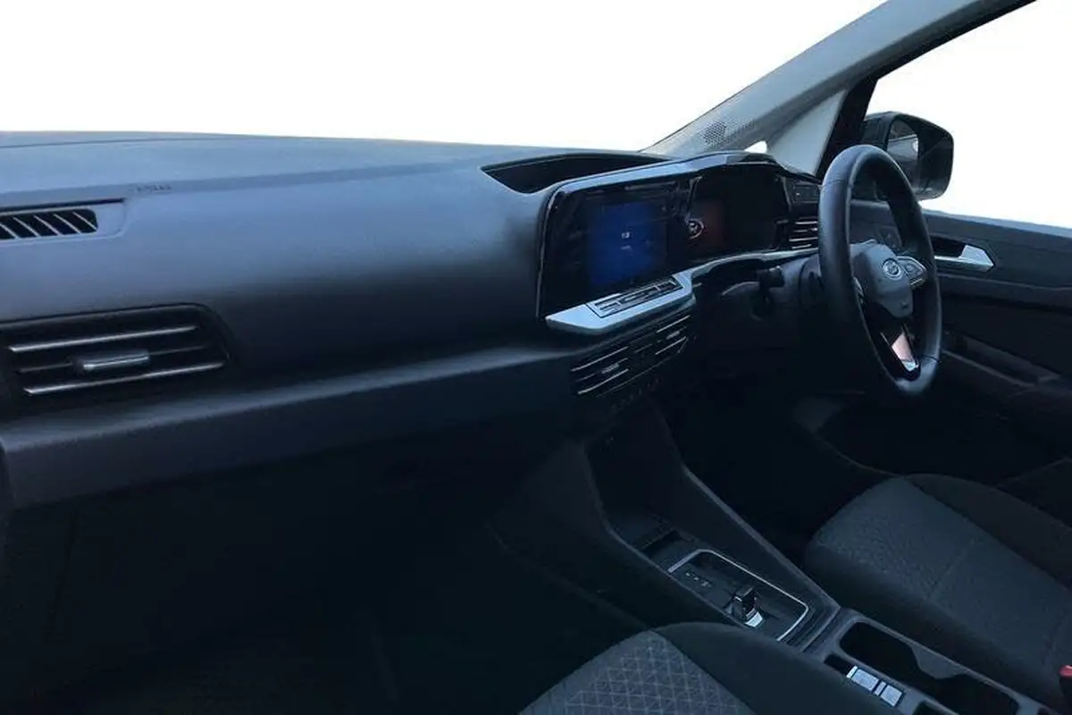2024-ford-transit-connect-20-ecoblue-l2-240-limited-big-2