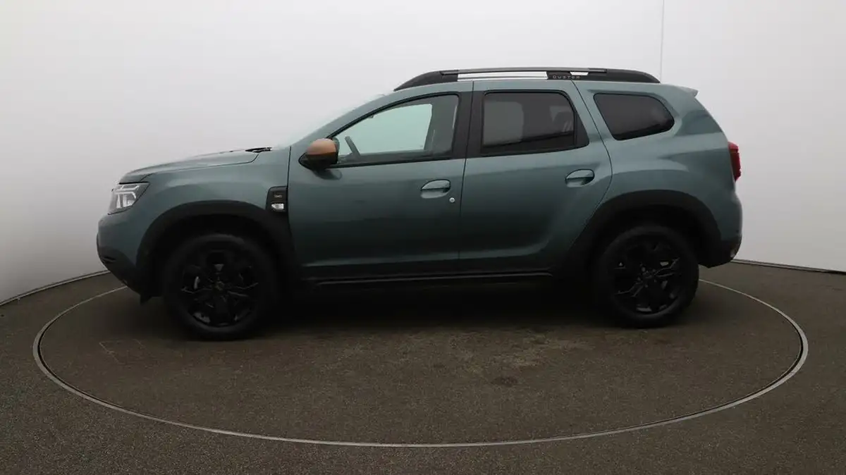 2024-dacia-duster-13-tce-extreme-150bhp-1332cc-edc-big-4
