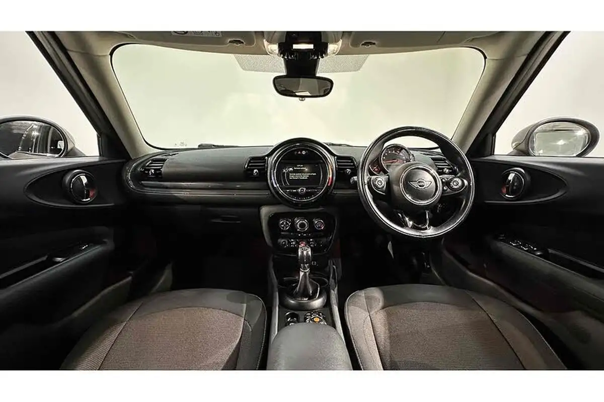 2016-mini-clubman-15-cooper-134bhp-big-1