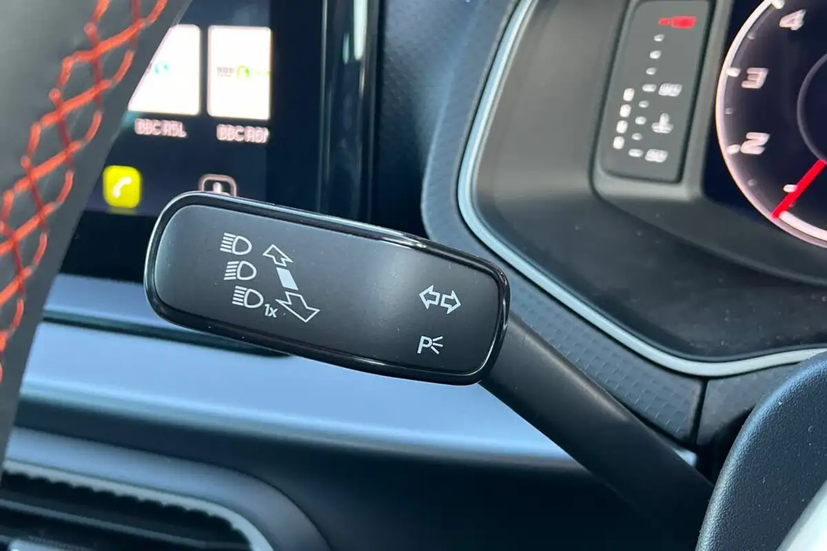 2024-seat-arona-10-tsi-fr-limited-edition-dsg-big-24