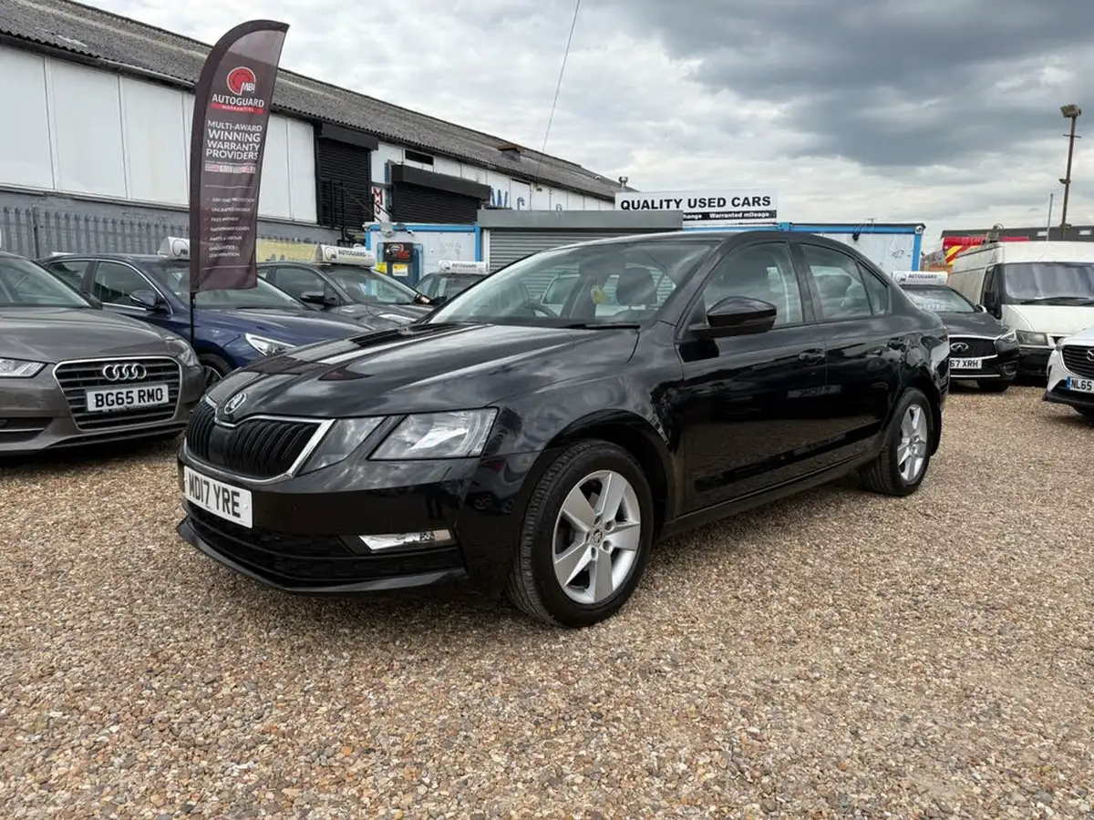 2017-skoda-octavia-16tdi-se-115ps-hatchback-1596cc-dsg-big-6