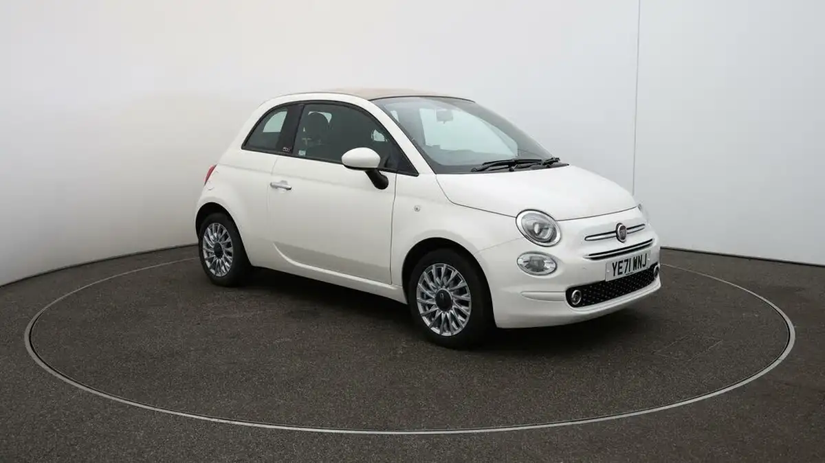2021-fiat-500c-10-lounge-big-38