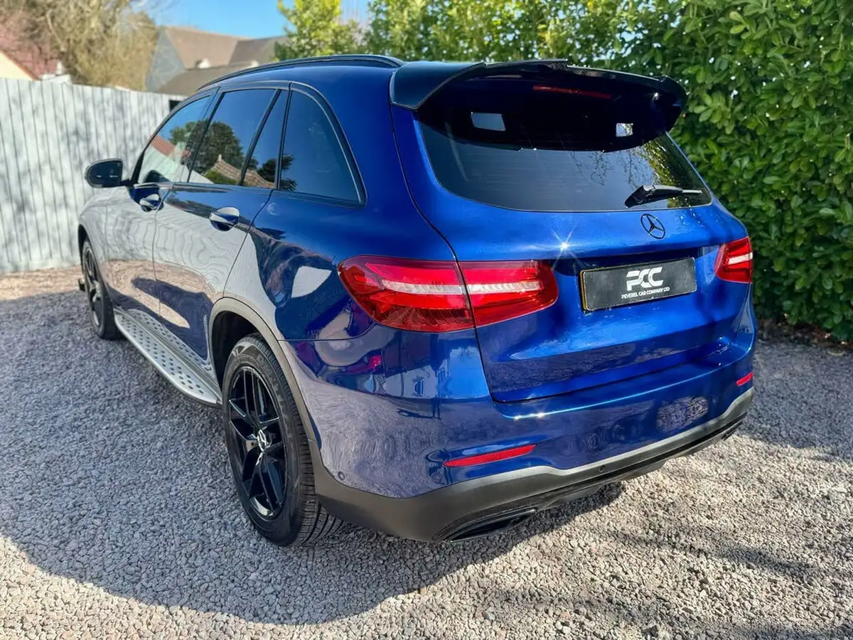 2017-mercedes-benz-glc-class-21d-glc220d-amg-line-ss-station-wagon-5d-big-7