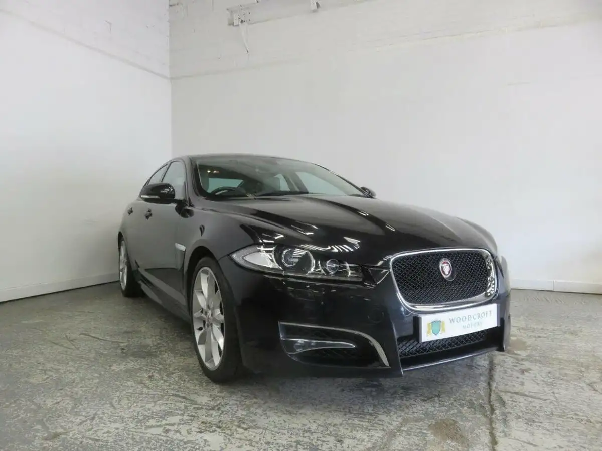2014-jaguar-xf-30td-s-premium-luxury-saloon-4d-big-0