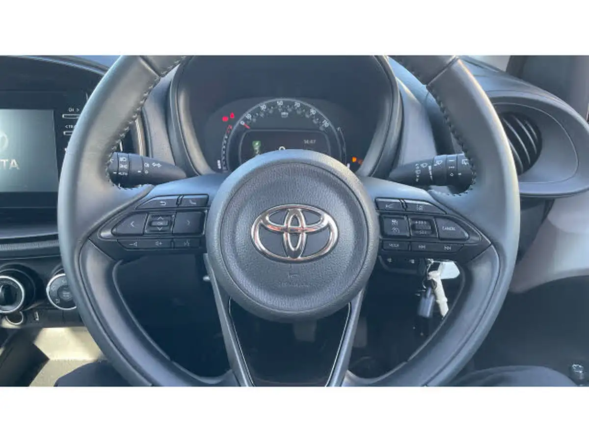 2023-toyota-aygo-x-10-vvt-i-pure-big-5