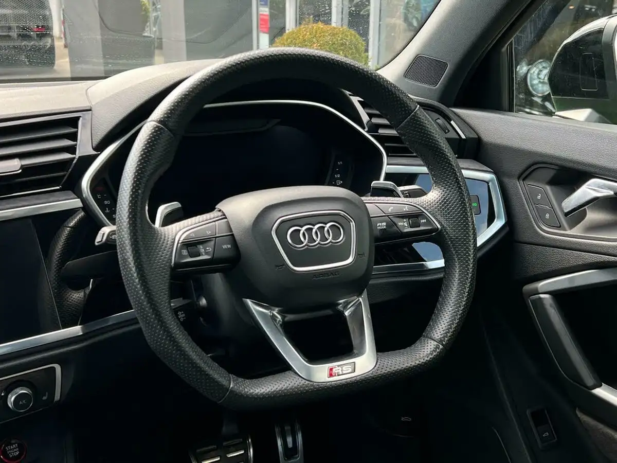 2021-audi-rs-q3-25-tfsi-audi-sport-edition-sportback-big-16