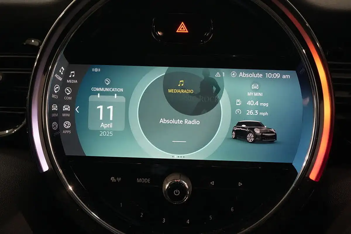 2021-mini-cooper-15-cooper-classic-hatchback-5d-big-33
