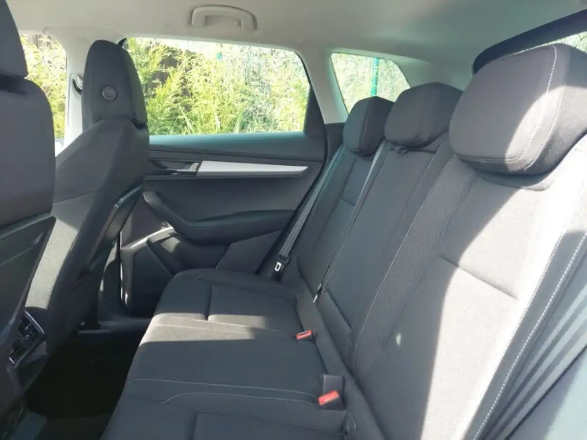 2023-skoda-karoq-15-tsi-se-drive-dsg-big-5