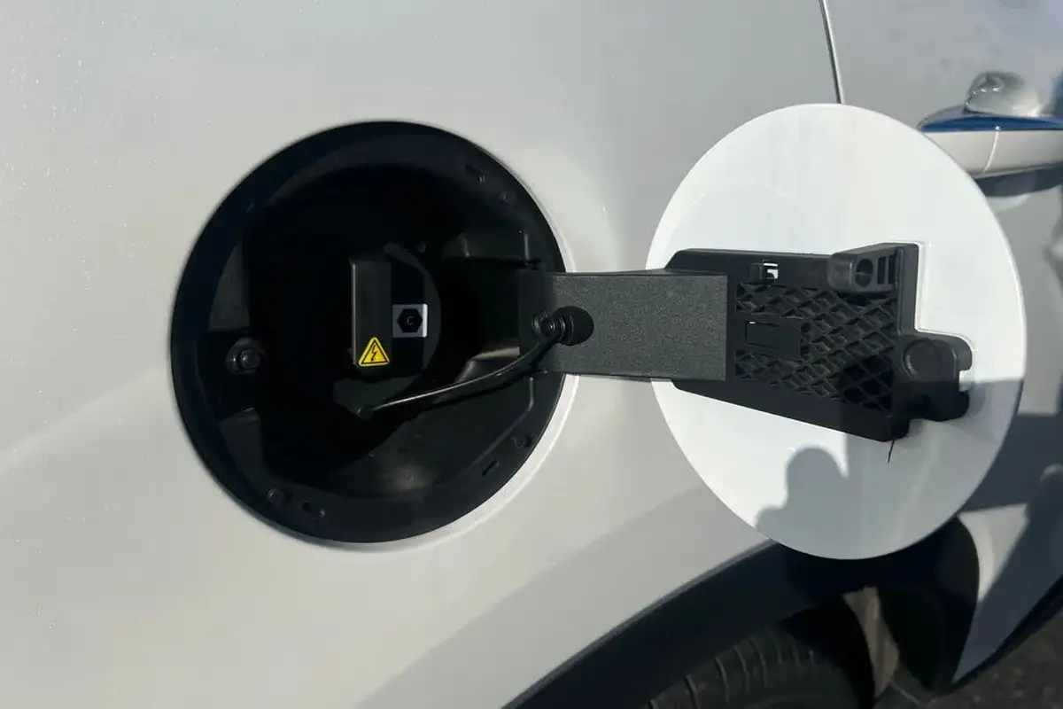 2024-mg-hs-15t-gdi-trophy-258ps-plug-in-hybrid-1490cc-auto-big-35