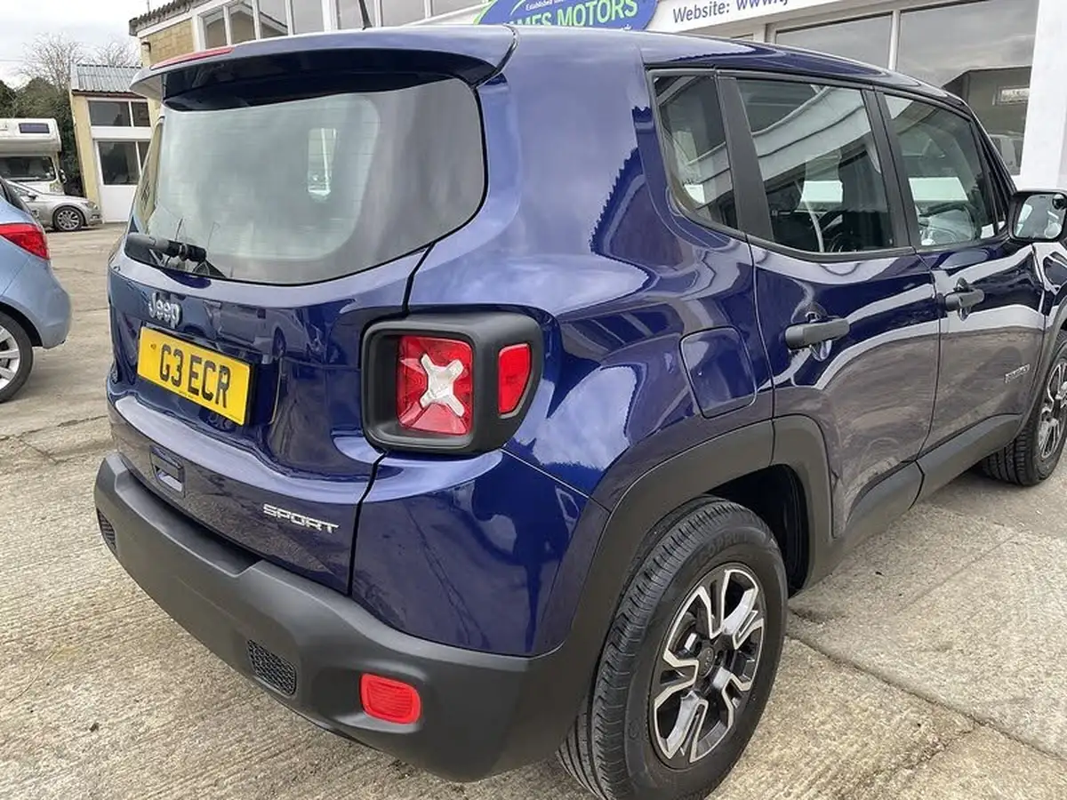 2019-jeep-renegade-10-gse-sport-big-5