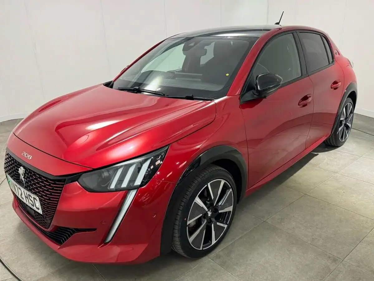 2022-peugeot-208-e-gt-premium-big-6
