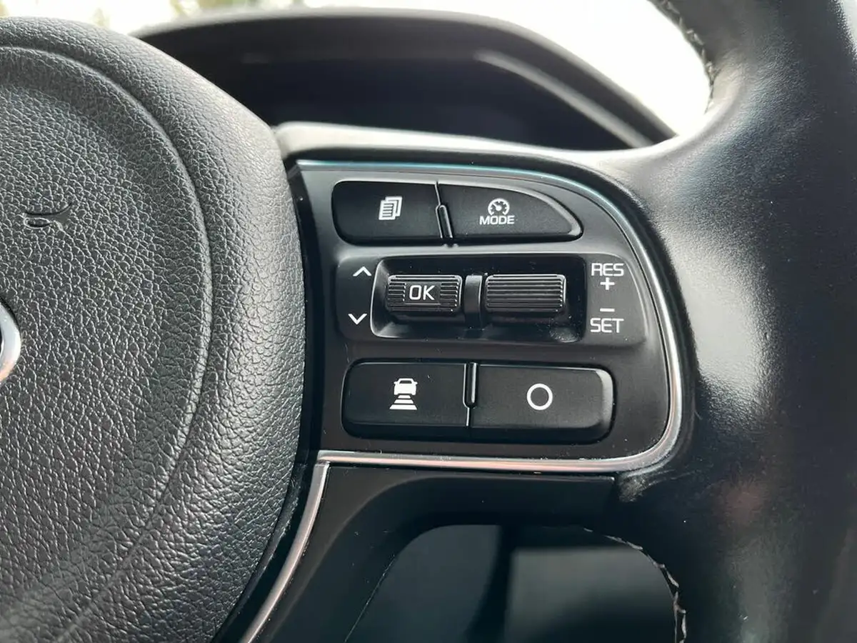 2020-kia-e-niro-ev-4-big-21