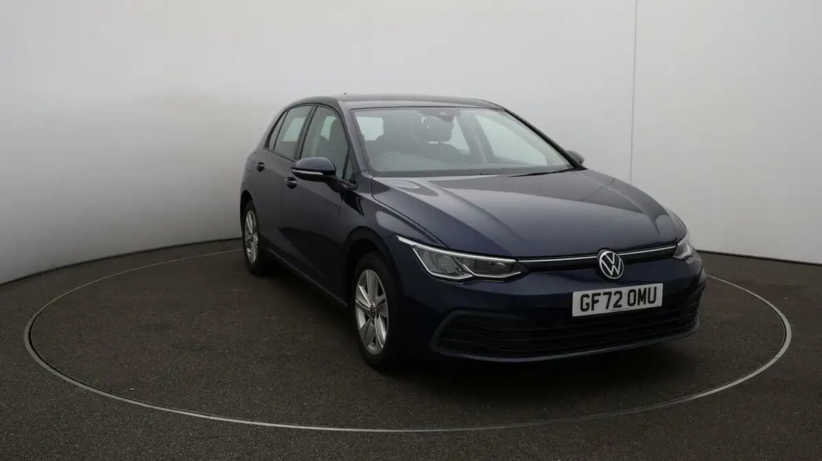 2022-volkswagen-golf-15-tsi-life-150ps-hatchback-big-35