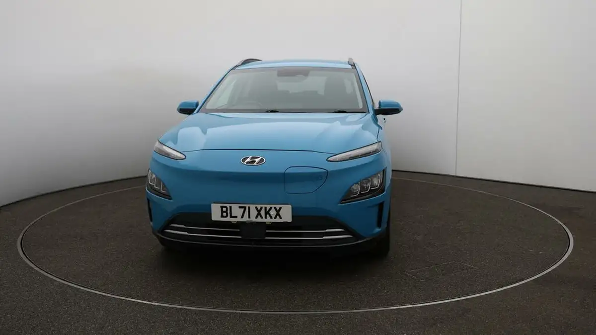 2022-hyundai-kona-e-premium-204ps-64kwh-7kw-obc-big-34