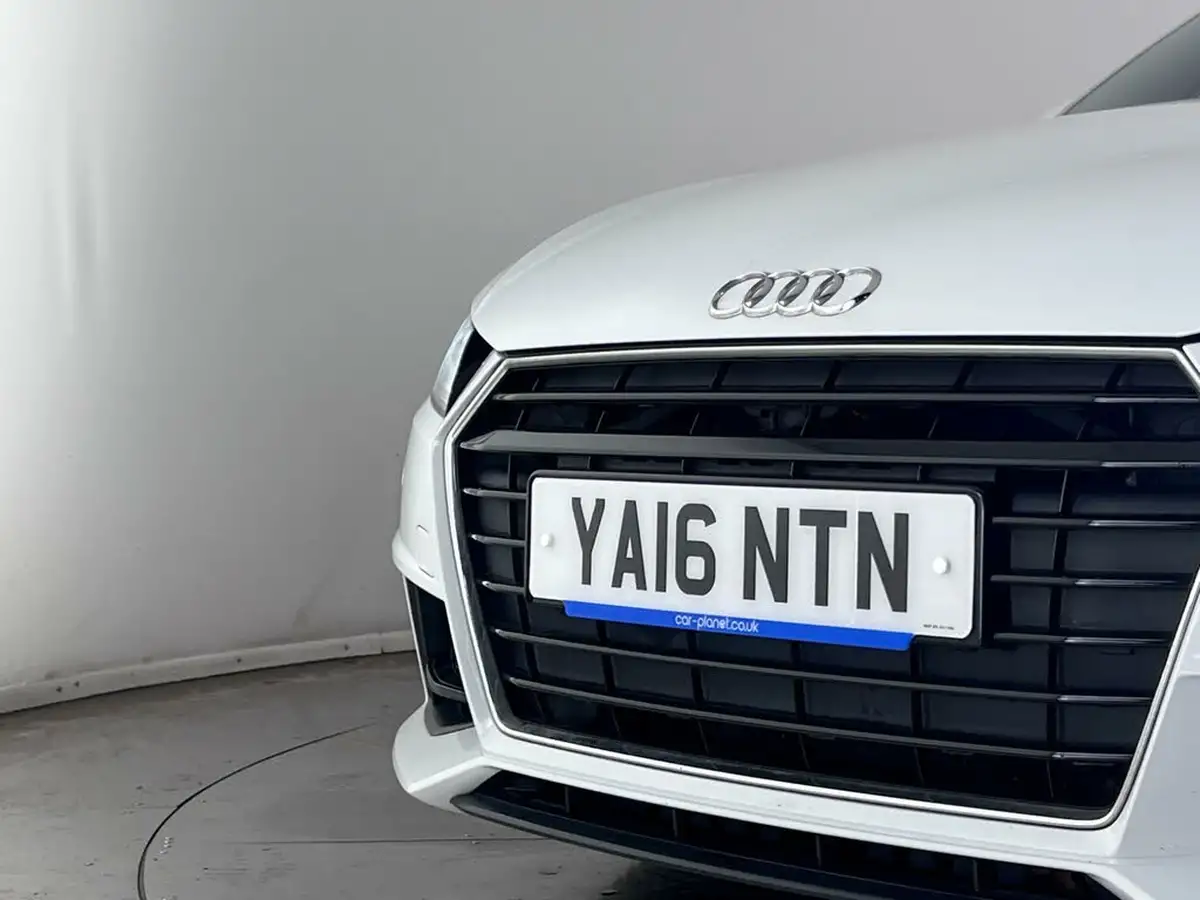 2016-audi-tt-coupe-20-tfsi-s-line-big-35
