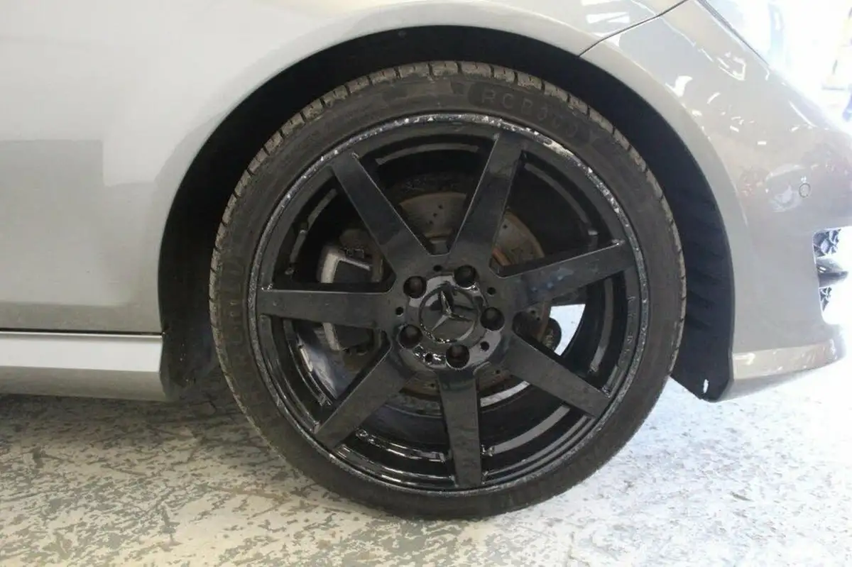2012-mercedes-benz-c-class-21td-c220-cdi-amg-sport-168bhp-cdi-coupe-2d-7g-tronic-plus-big-42