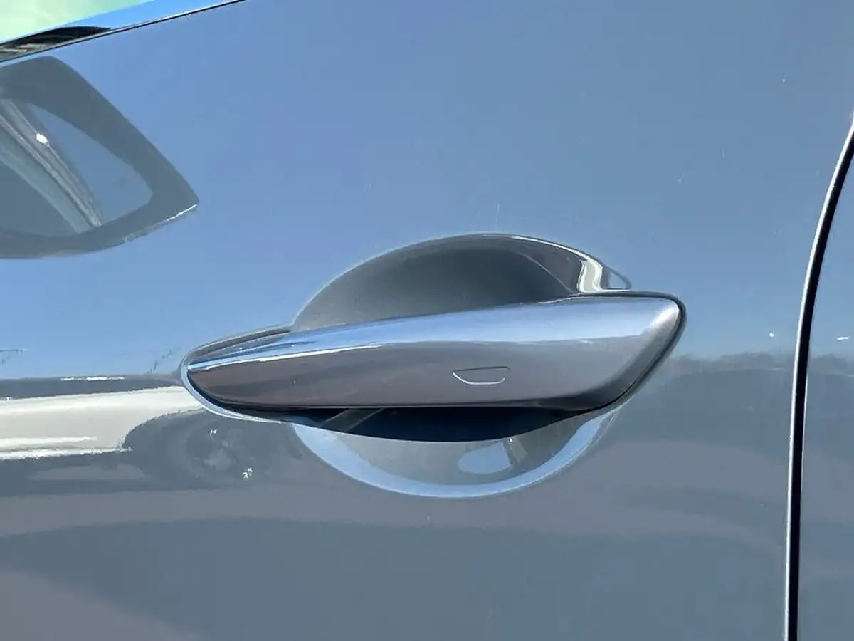 2022-mazda-mazda3-20-sport-lux-122ps-hatchback-5d-big-34