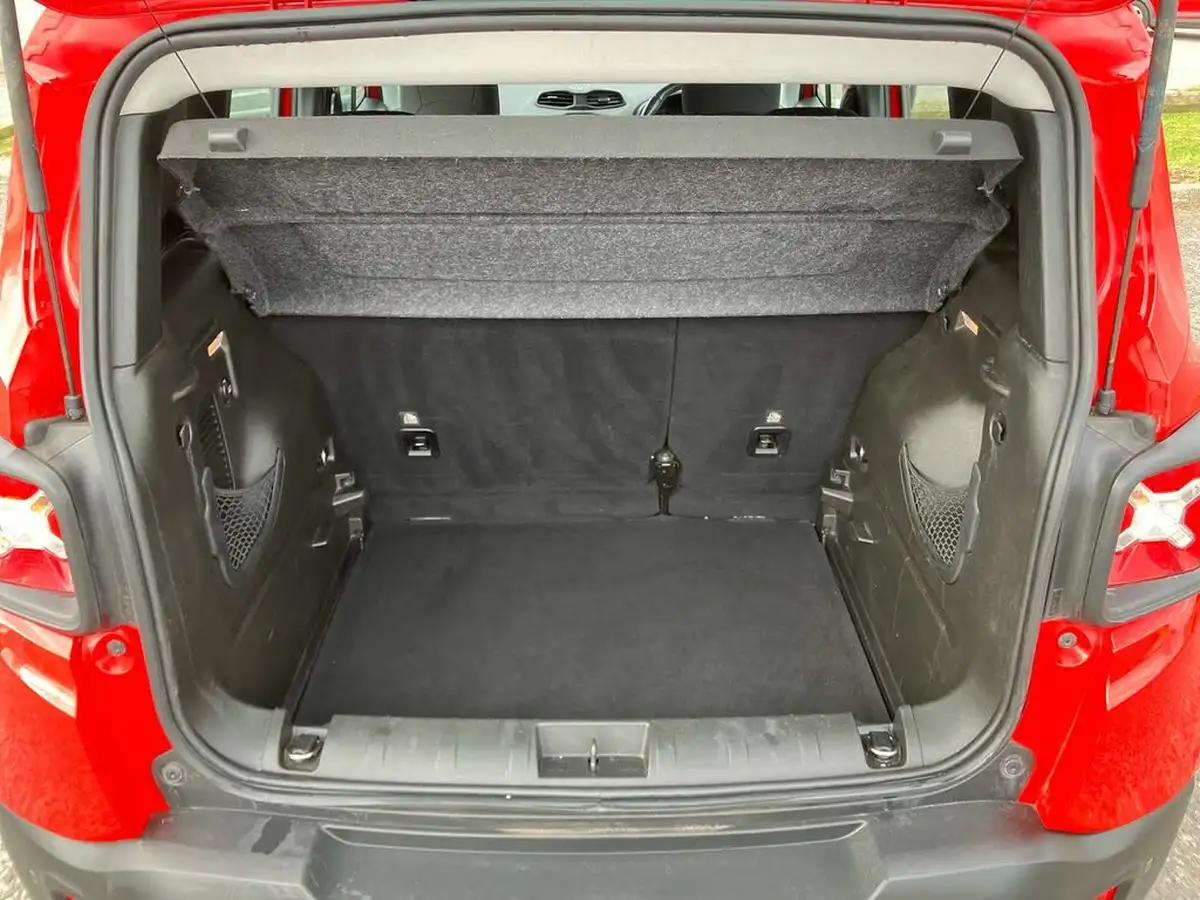 2016-jeep-renegade-14-multiair-ii-longitude-big-19