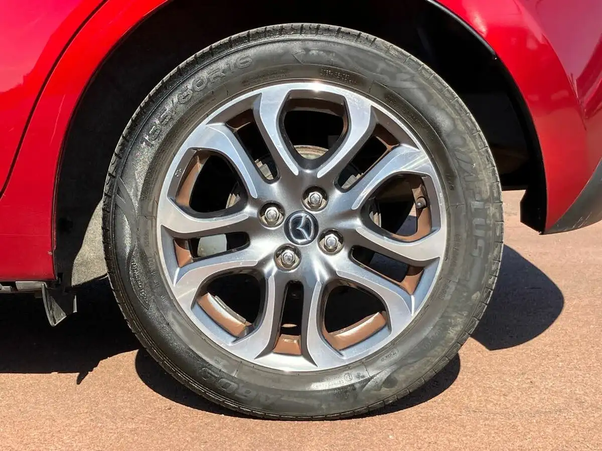 2019-mazda-mazda2-15-gt-sport-nav-115ps-big-33
