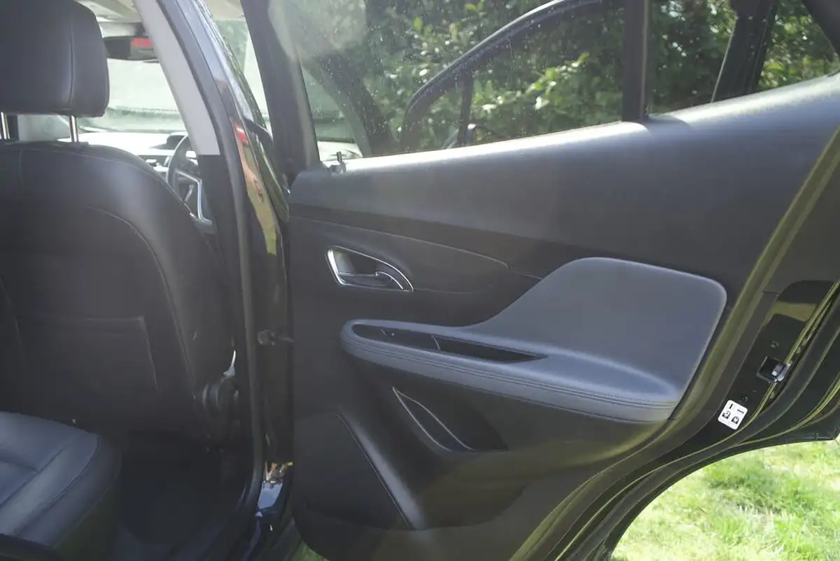 2016-vauxhall-mokka-14i-16v-turbo-se-auto-big-39