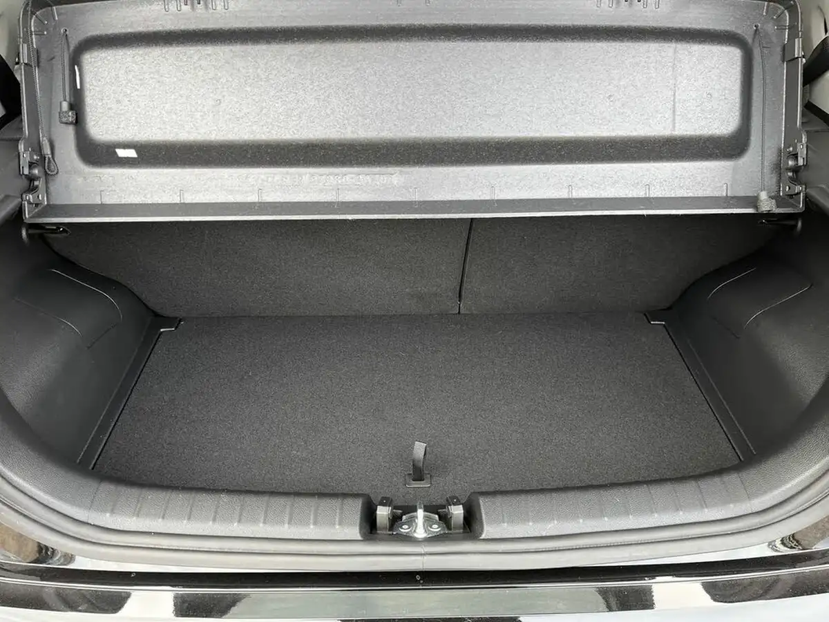 2024-kia-picanto-10-3-62bhp-auto-seq-big-23