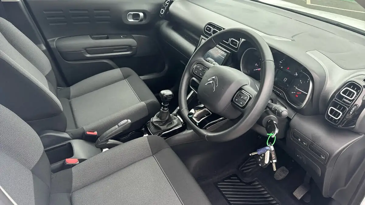 2021-citroen-c3-aircross-12-puretech-shine-110ps-big-10