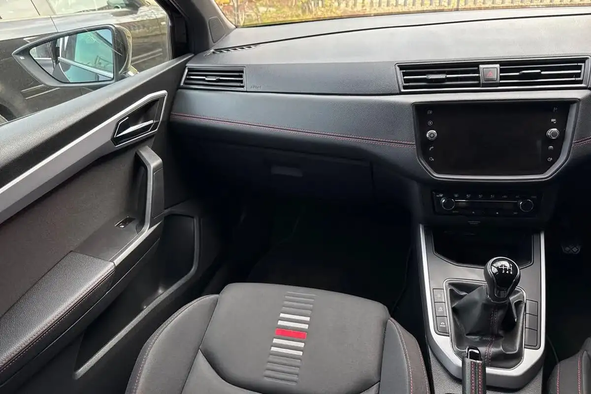 2021-seat-arona-10-tsi-fr-110ps-big-19