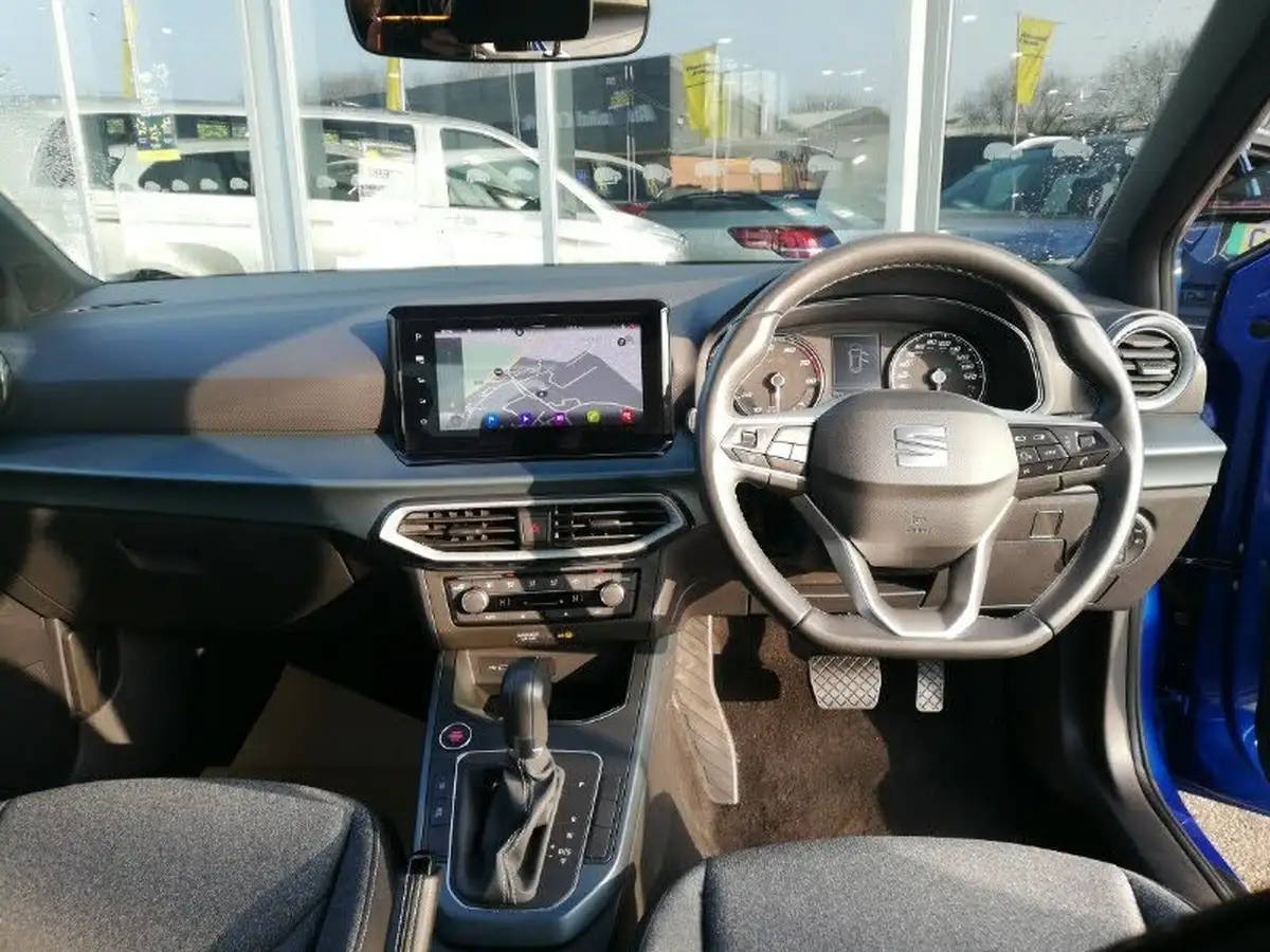 2021-seat-arona-10-tsi-xperience-dsg-big-2