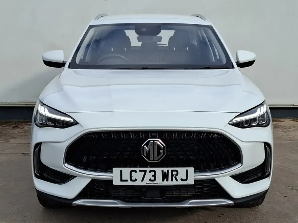 2023-mg-hs-15t-gdi-se-162ps-dct-big-18