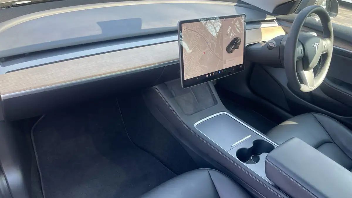2021-tesla-model-3-e-long-range-4x4-big-9