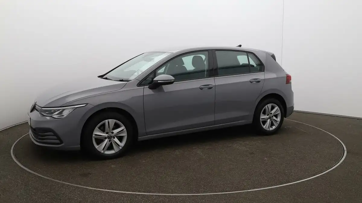 2023-volkswagen-golf-15-tsi-life-130ps-hatchback-big-57