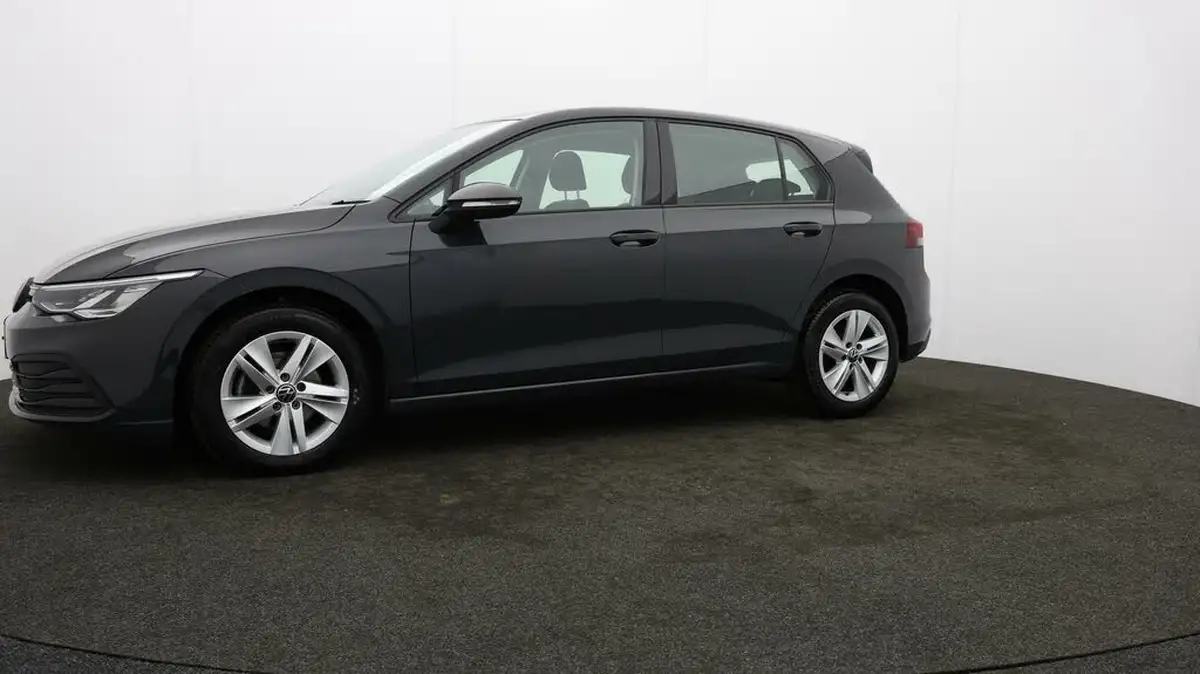 2021-volkswagen-golf-20tdi-life-hatchback-big-55