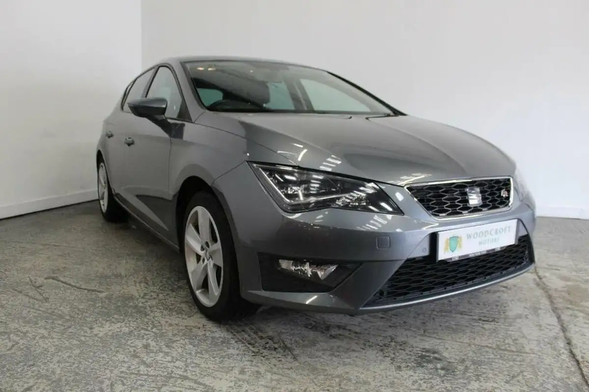 2015-seat-leon-14-fr-tech-pack-tsi-hatchback-5d-1390cc-big-0