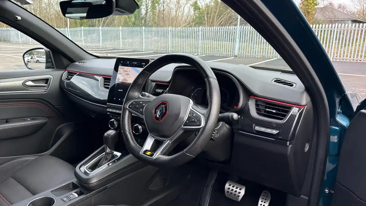 2022-renault-arkana-16-rs-line-big-8