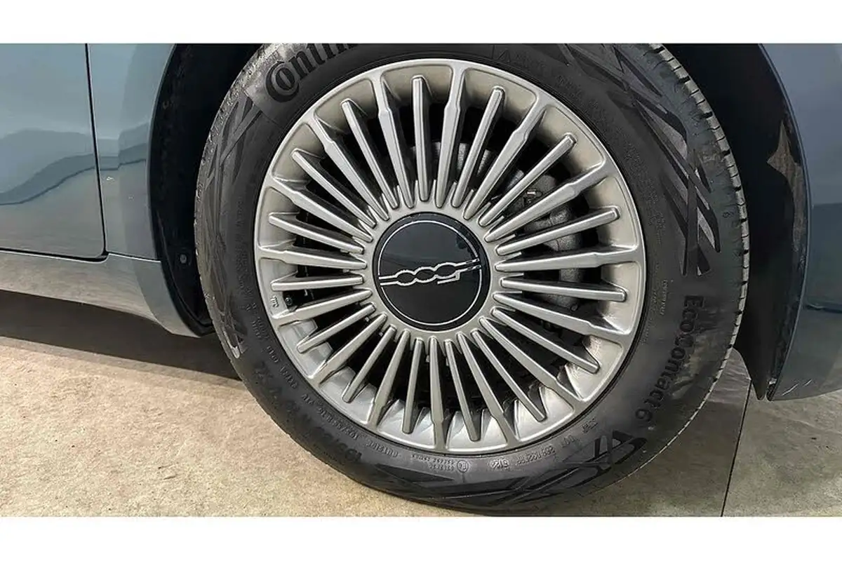 2023-fiat-500-e-icon-117bhp-big-10