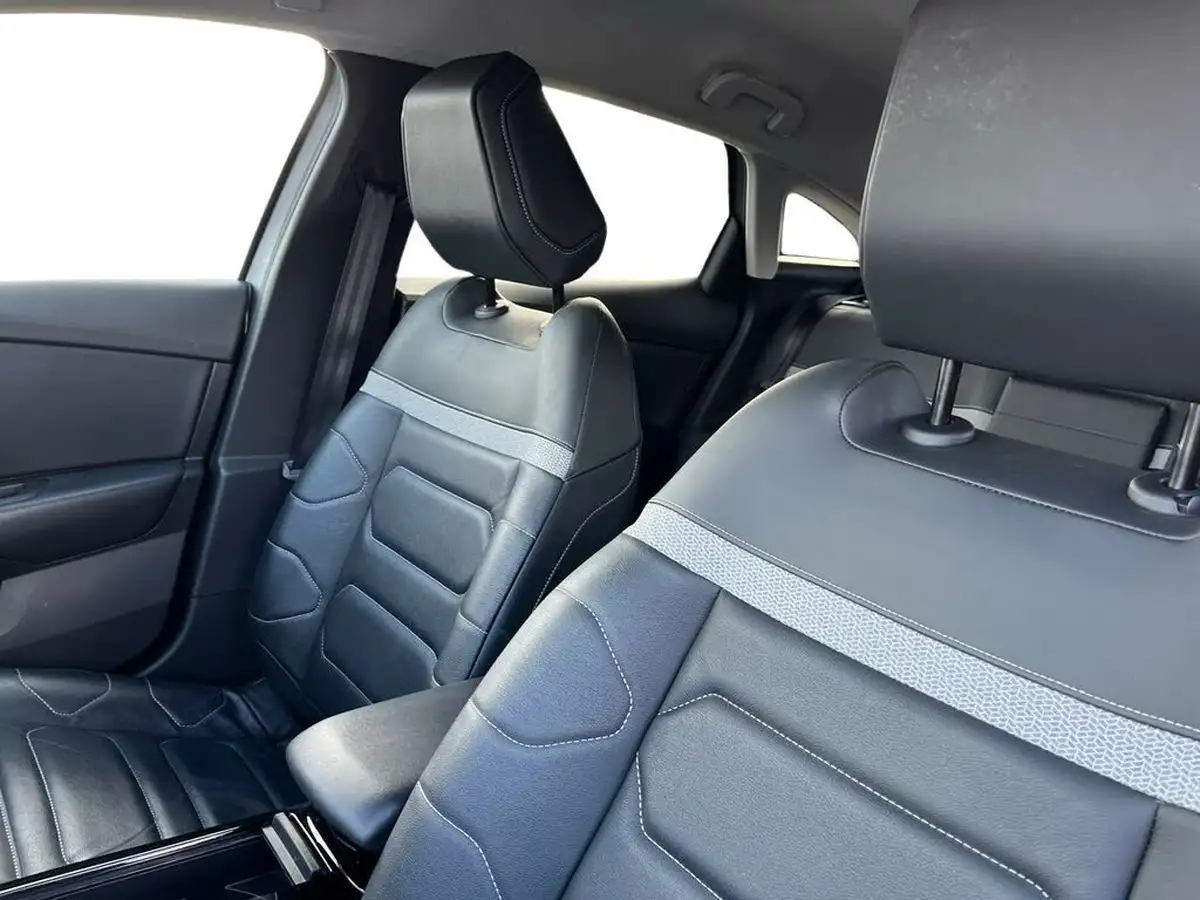 2021-citroen-c4-15bluehdi-shine-plus-big-7