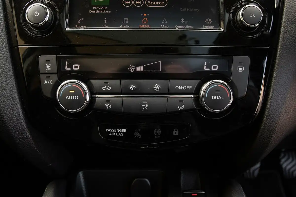 2019-nissan-qashqai-13-dig-t-n-connecta-140ps-big-30