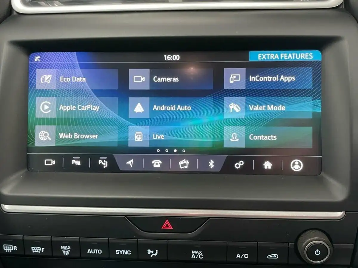 2019-jaguar-e-pace-20-i4d-hse-180ps-big-42
