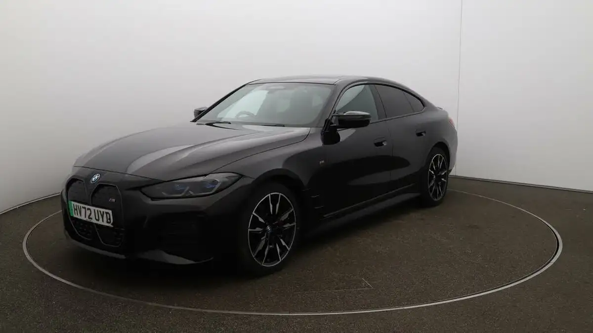 2022-bmw-i4-e-m50-big-65