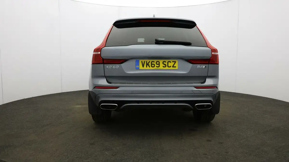 2019-volvo-xc60-20td-b4-r-design-pro-big-5