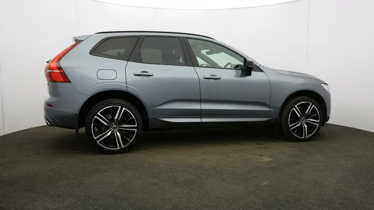 2019-volvo-xc60-20td-b4-r-design-pro-big-47