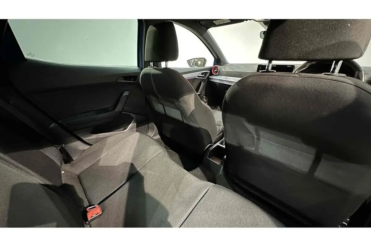 2022-seat-ibiza-10-tsi-fr-110ps-big-19