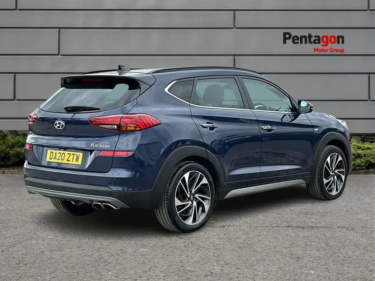 2020-hyundai-tucson-16crdi-premium-136ps-48-volt-hybrid-dct-big-3