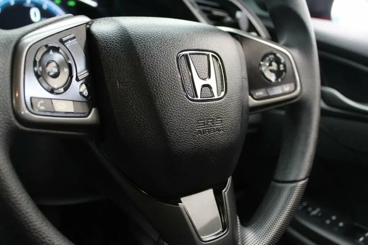 2020-honda-civic-10-vtec-turbo-se-hatchback-5d-big-31