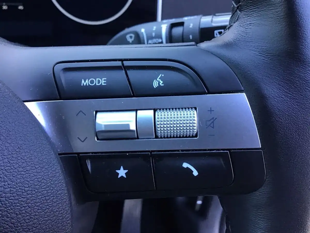 2024-hyundai-tucson-16-t-gdi-premium-160ps-two-tone-roof-big-21