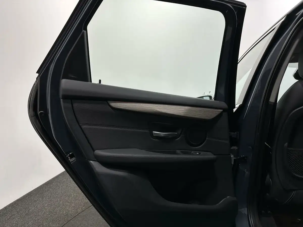 2016-bmw-2-series-15-225xe-phev-luxury-big-40