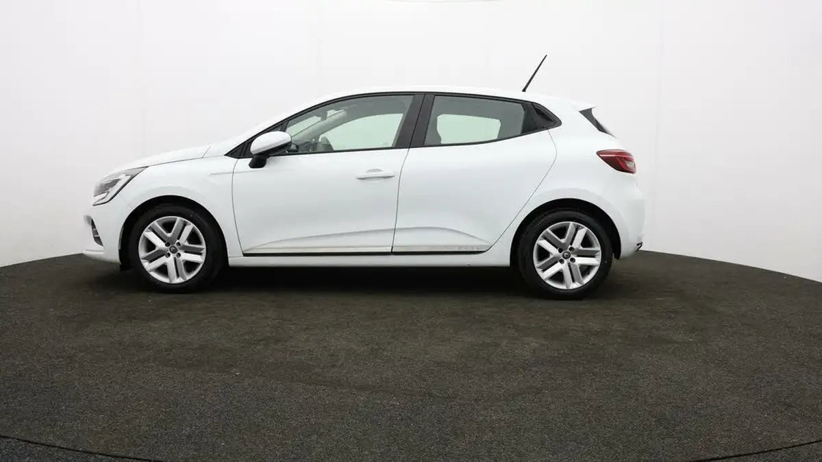 2021-renault-clio-10-sce-play-75bhp-big-61